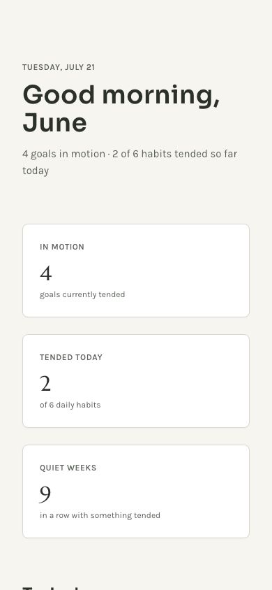 Goal Tracker App Template — responsive mobile layout